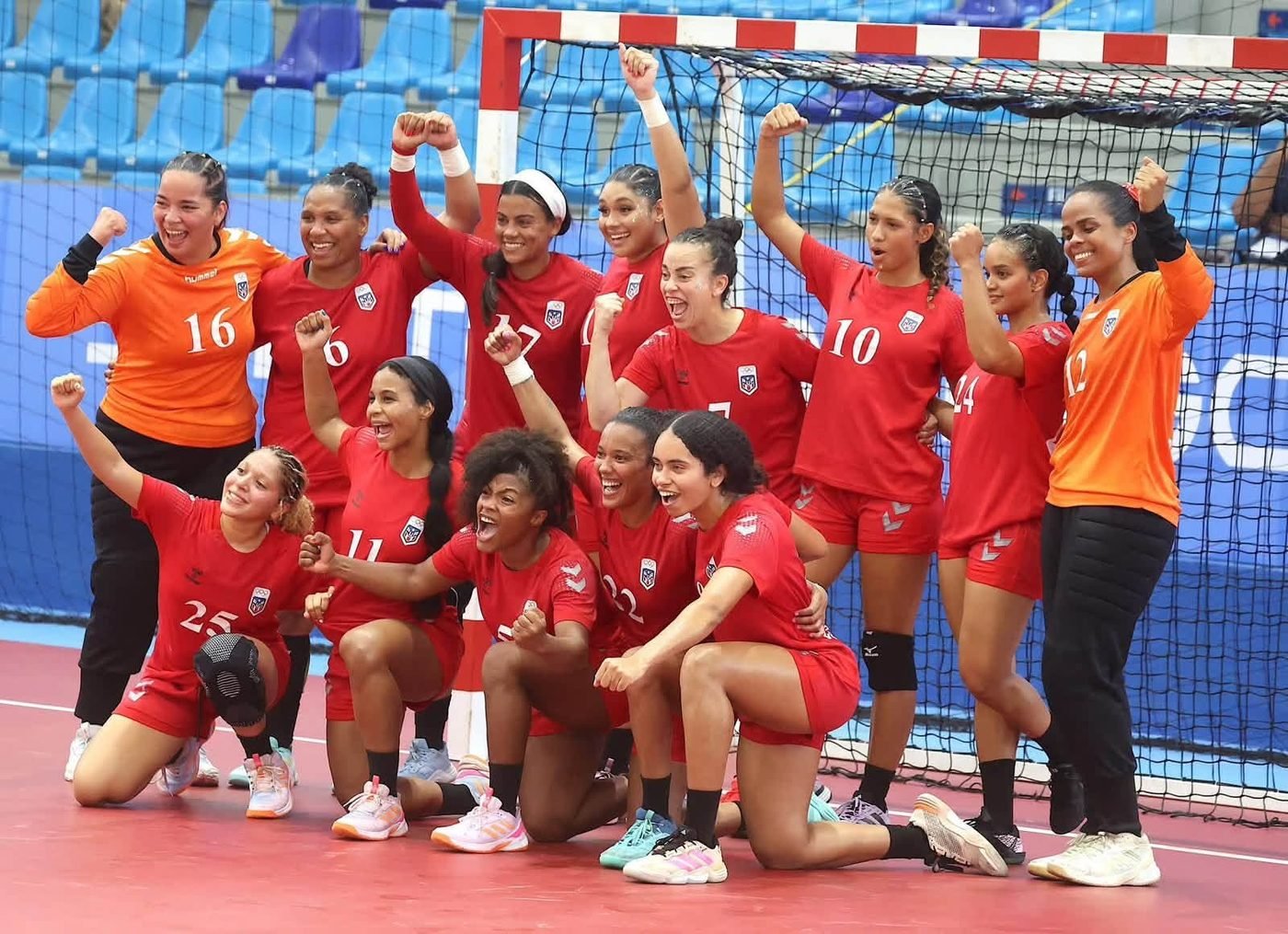 "Las Fieras" finish in fourth place at the Central American and Caribbean Games